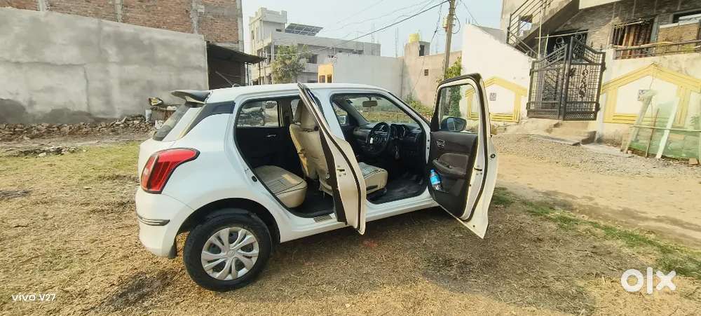 Maruti Suzuki Swift 2022 Petrol 55000 Km Driven