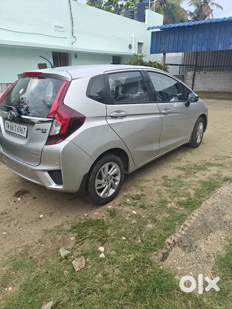 Honda Jazz 2016 Petrol Well Maintained
