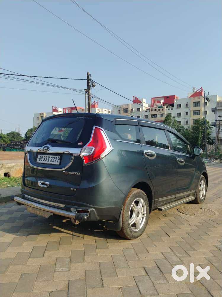 Mahindra Marazzo M6, 2019, Diesel