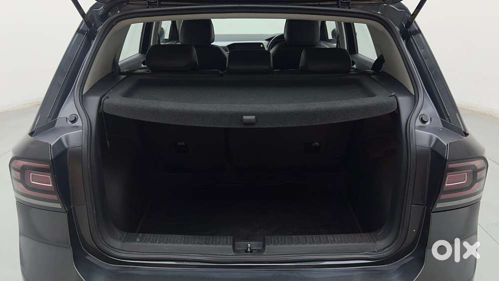Volkswagen Taigun 1.0 Tsi Highline At, 2022, Petrol