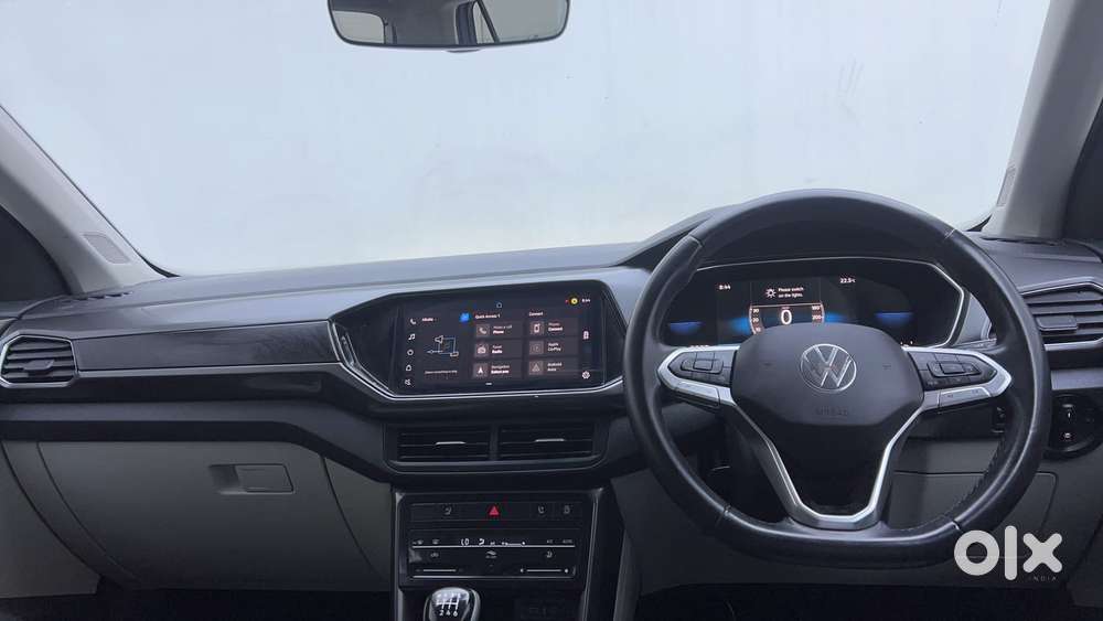 Volkswagen Taigun 1.0 Tsi Topline, 2022, Petrol