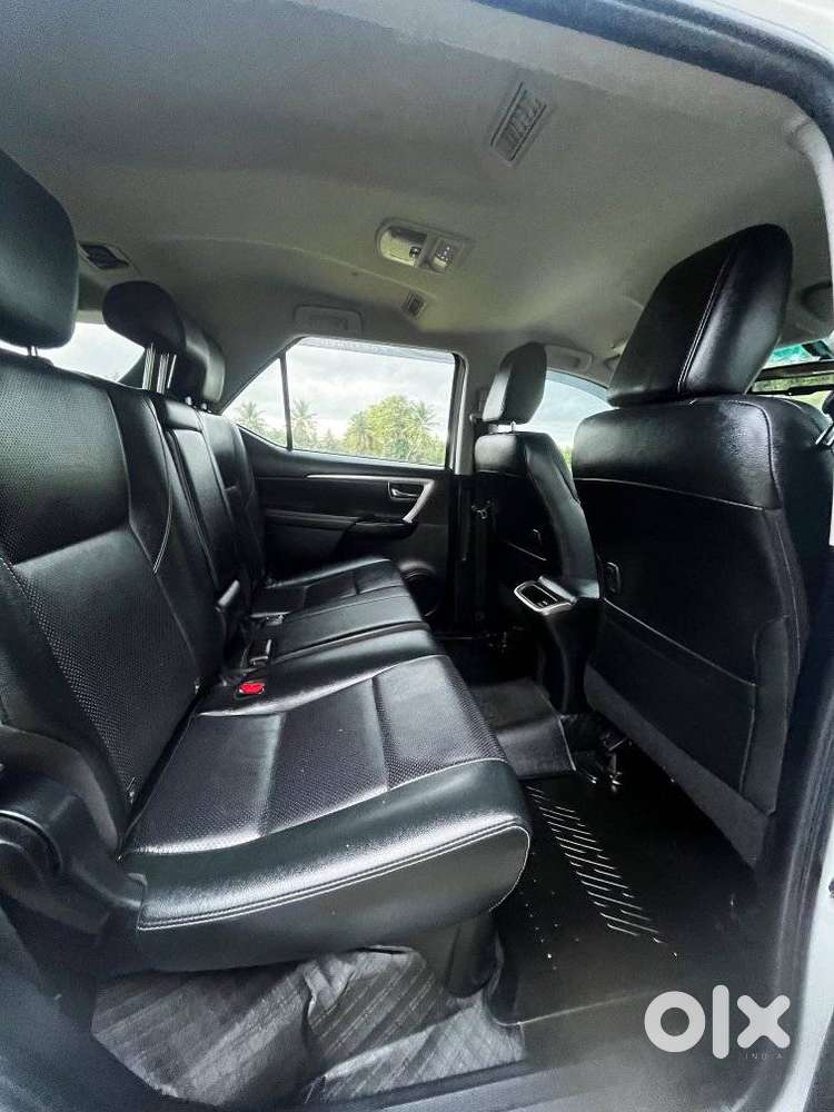 Toyota Fortuner 4x2 Mt 2.8 Diesel, 2023, Diesel