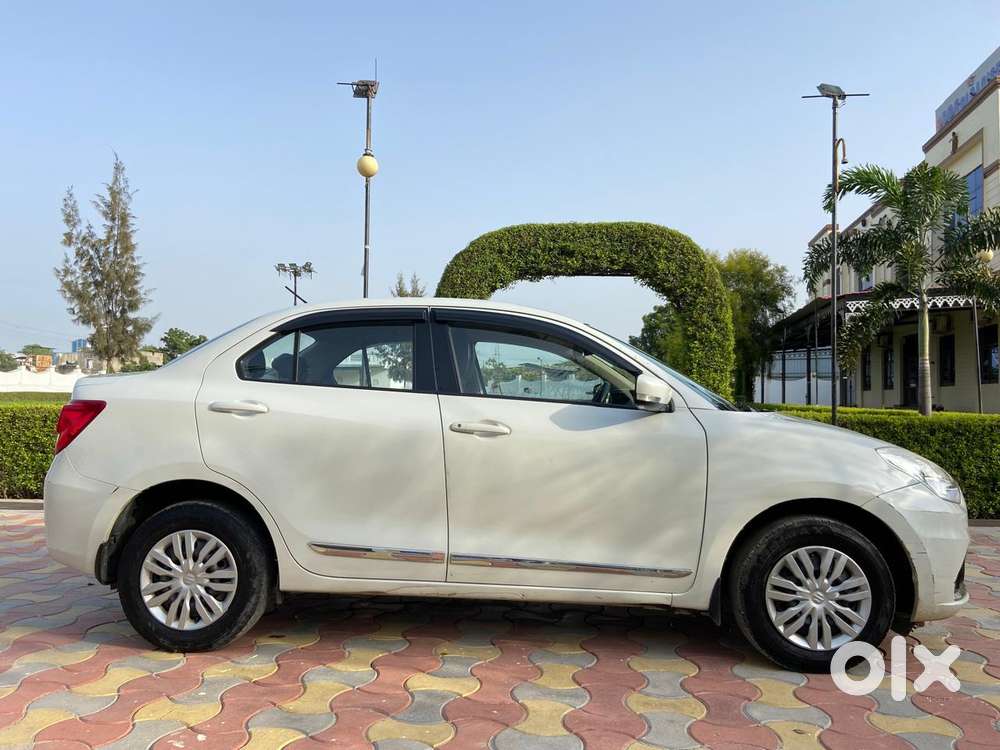 Maruti Suzuki Dzire 1.2 Vxi, 2021, Petrol