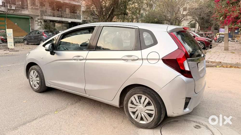 Honda Jazz 2017 Cng & Hybrids 65000 Km Driven