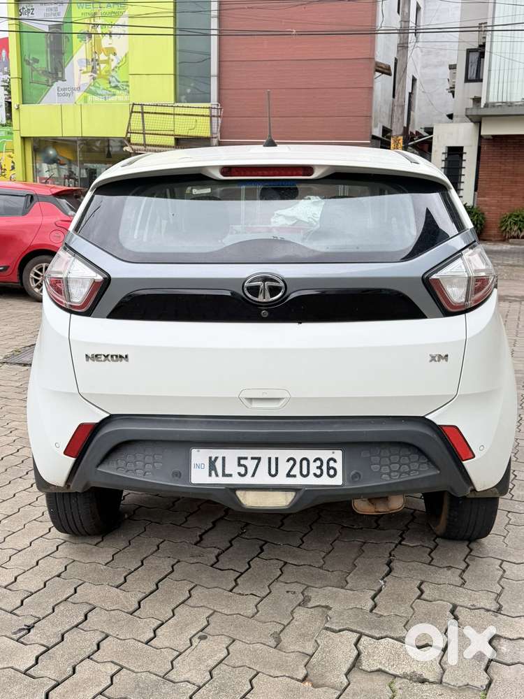 Tata Nexon 1.2 Revotron Xm, 2019, Petrol