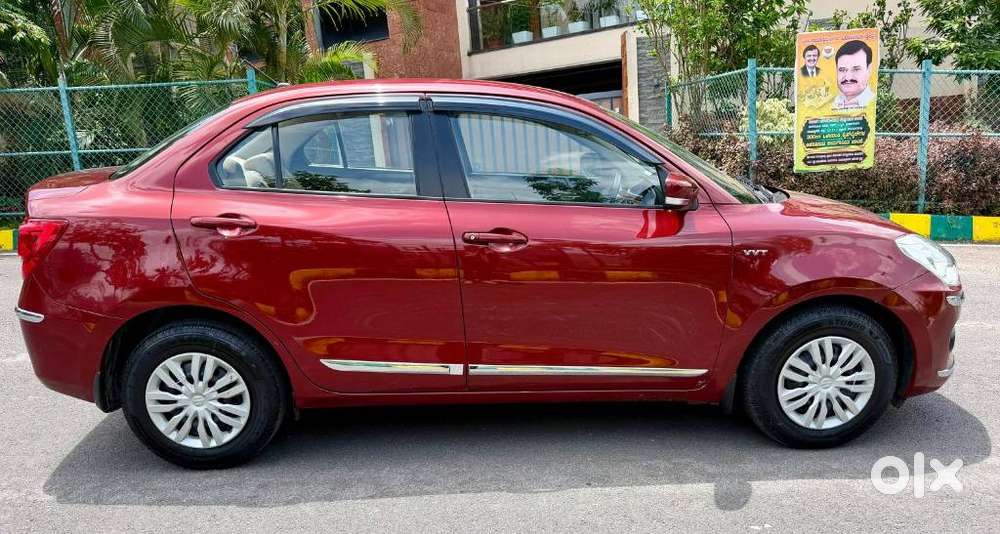 Maruti Suzuki Swift Dzire Vxi(o) Mt, 2018, Petrol