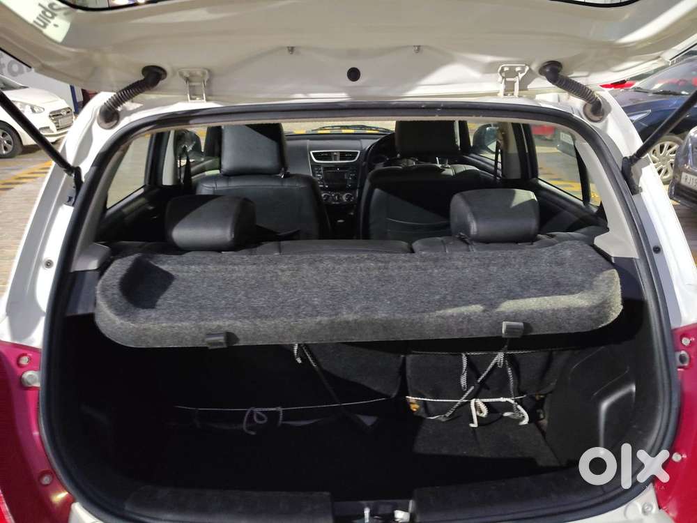 Maruti Suzuki Swift Vvt Vxi, 2016, Petrol