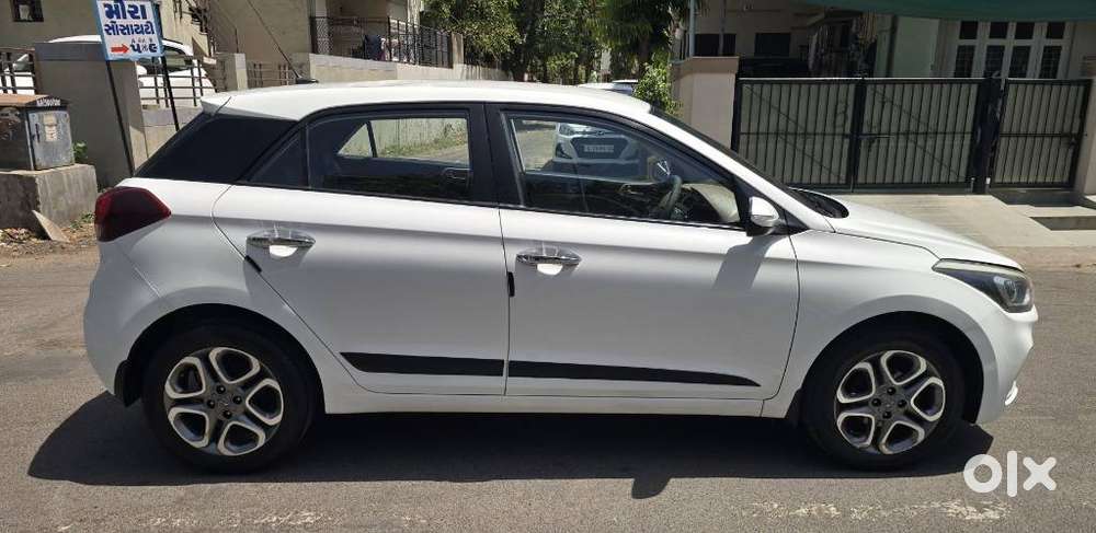 Hyundai Elite I20 Asta Option, 2018, Petrol