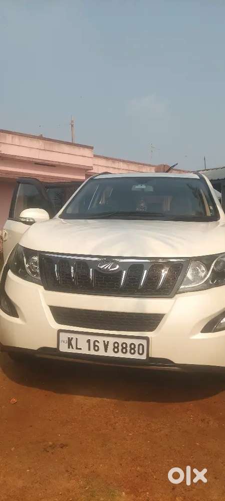 Mahindra Xuv500 2019 Diesel 90000 Km Driven