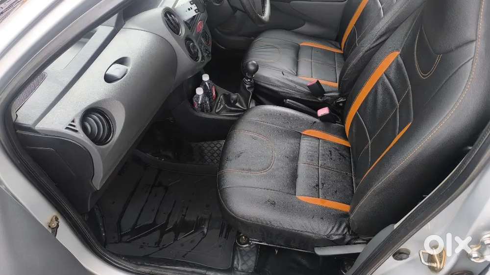 Toyota Etios Liva 2012 Diesel 105000 Km Driven