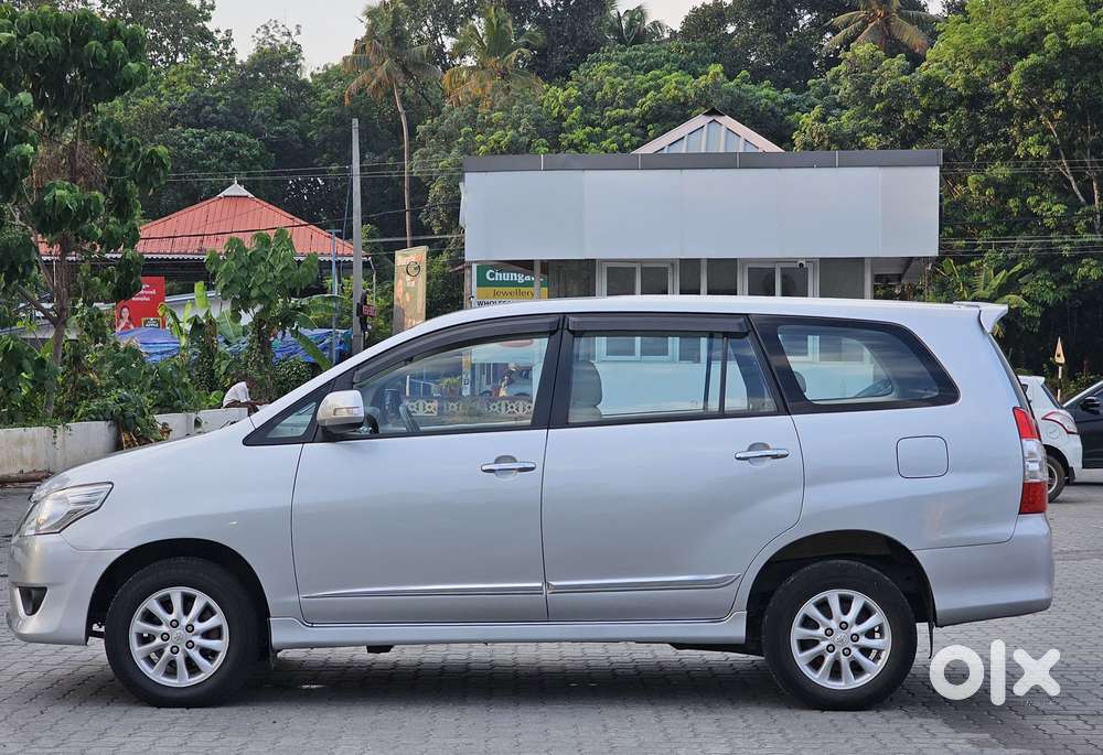 Toyota Innova, 2012, Diesel