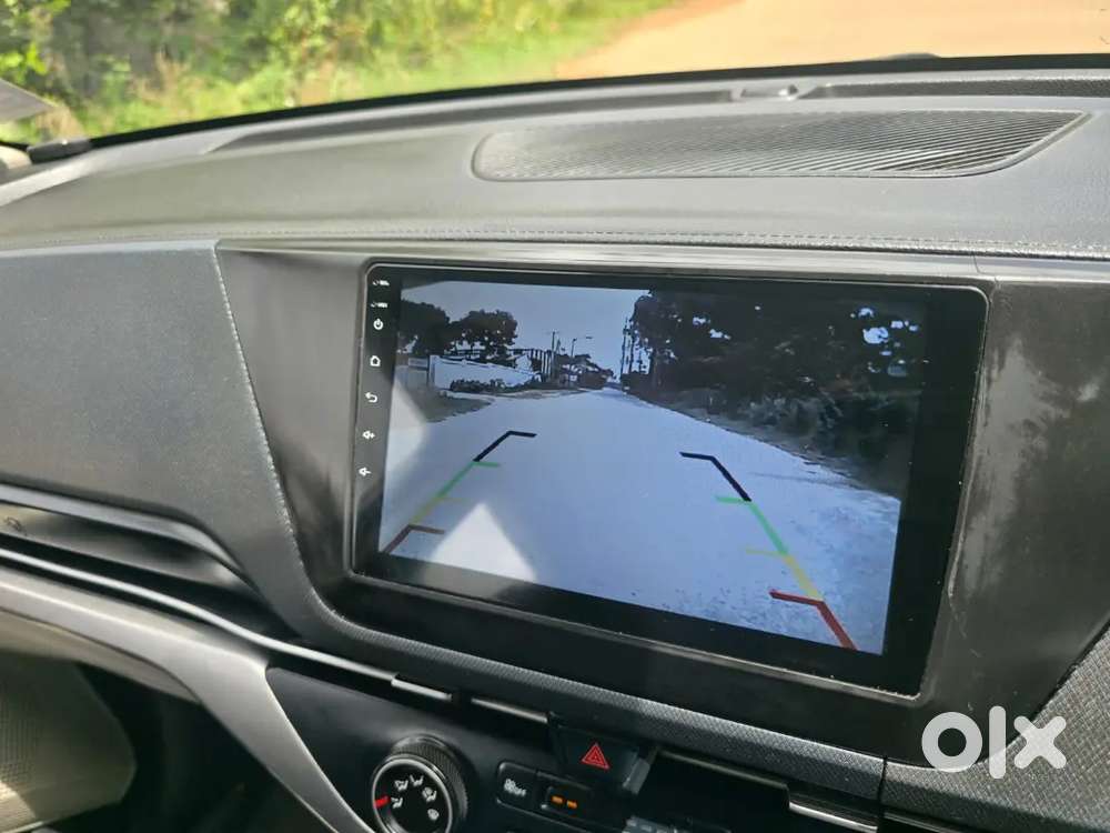 Kia Carens 2023 Petrol Manual 90000 Km First Owner