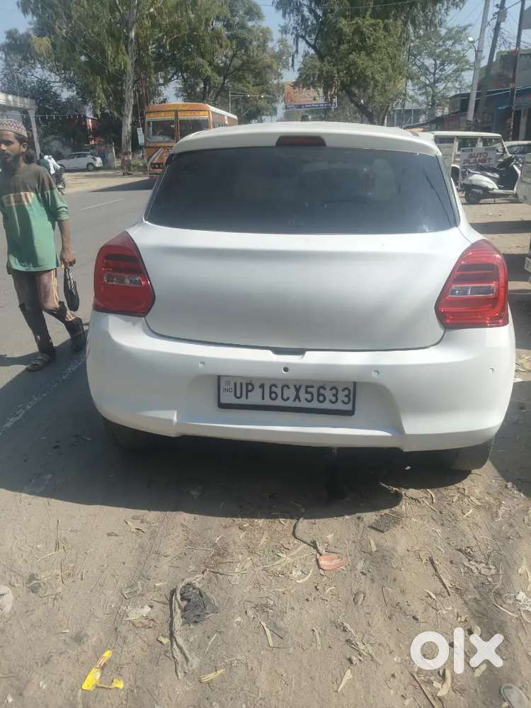 Maruti Suzuki Swift Vxi 2021