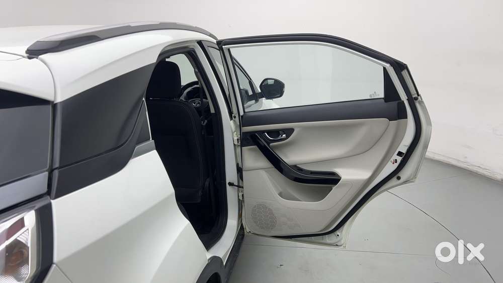 Tata Nexon 1.5 Revotorq Xza Plus S Amt, 2021, Petrol