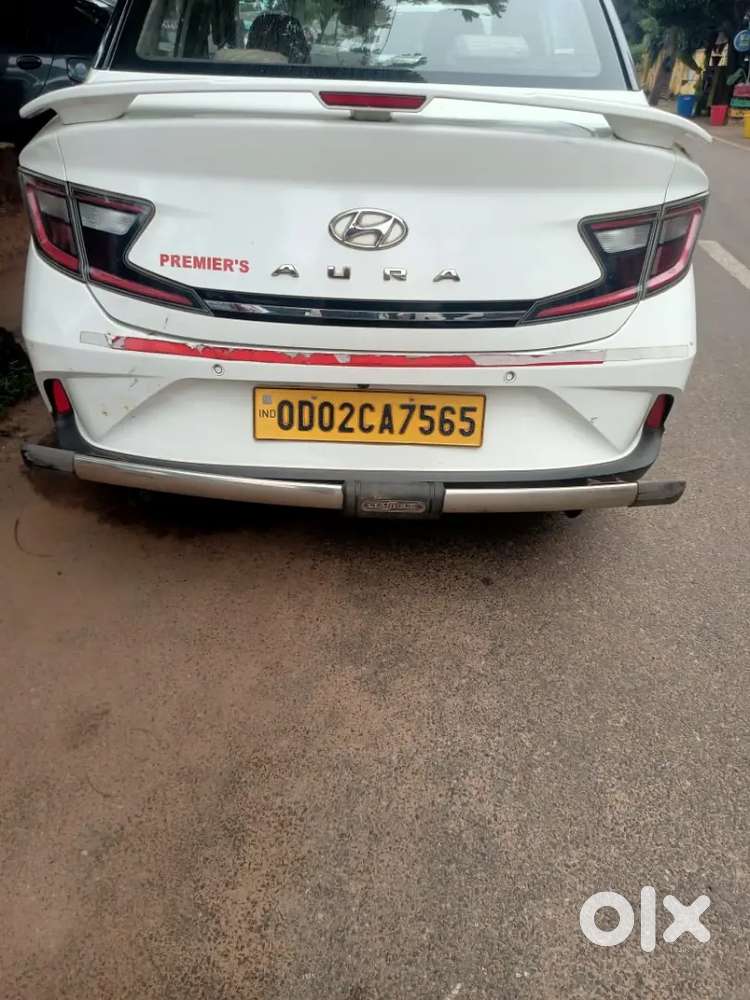 Hyundai Aura 2022 Petrol 70000 Km Driven