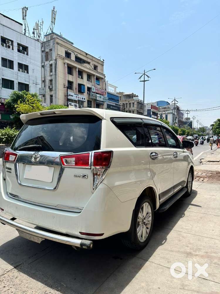 Toyota Innova Crysta 2.4 Z 7 Str, 2016, Diesel