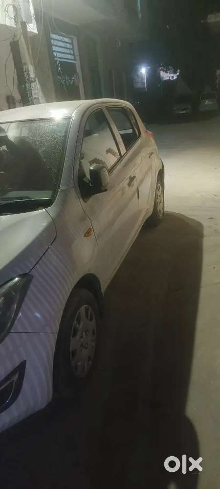 2nd Owner Hyundai I20 2012 Petrol Car