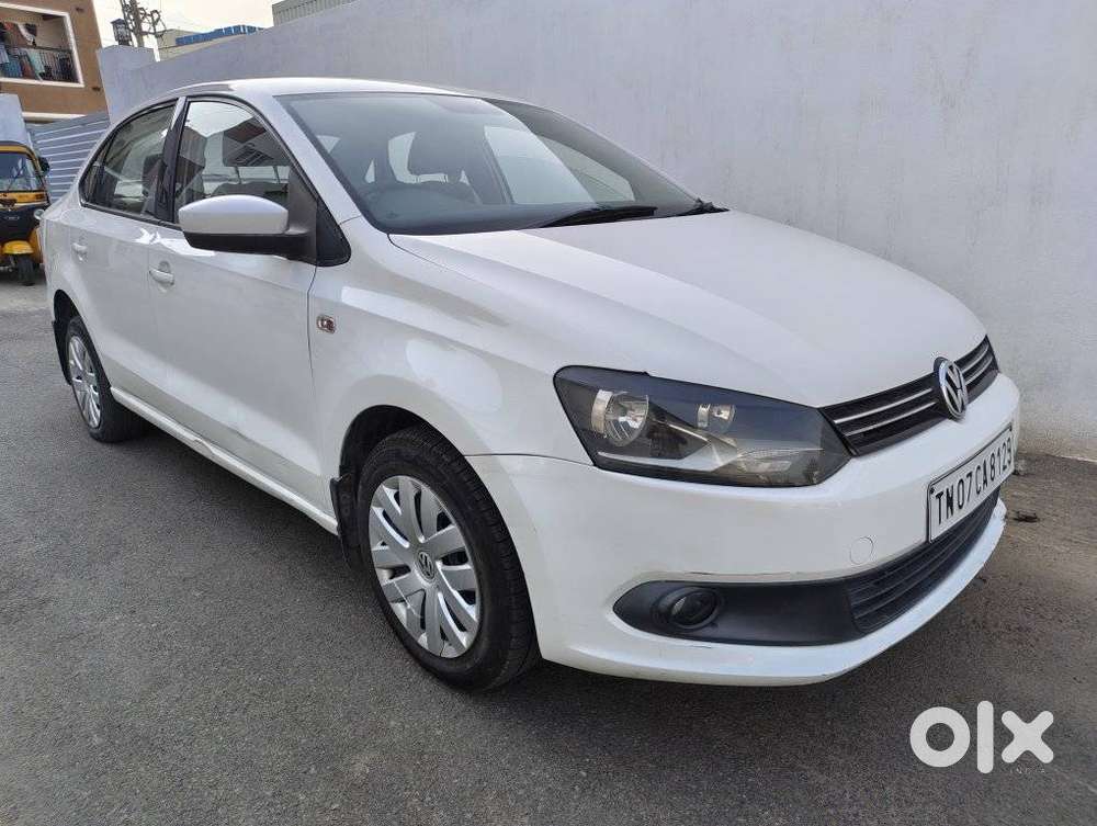 Volkswagen Vento 1.2 Tsi Comfortline At, 2015, Petrol
