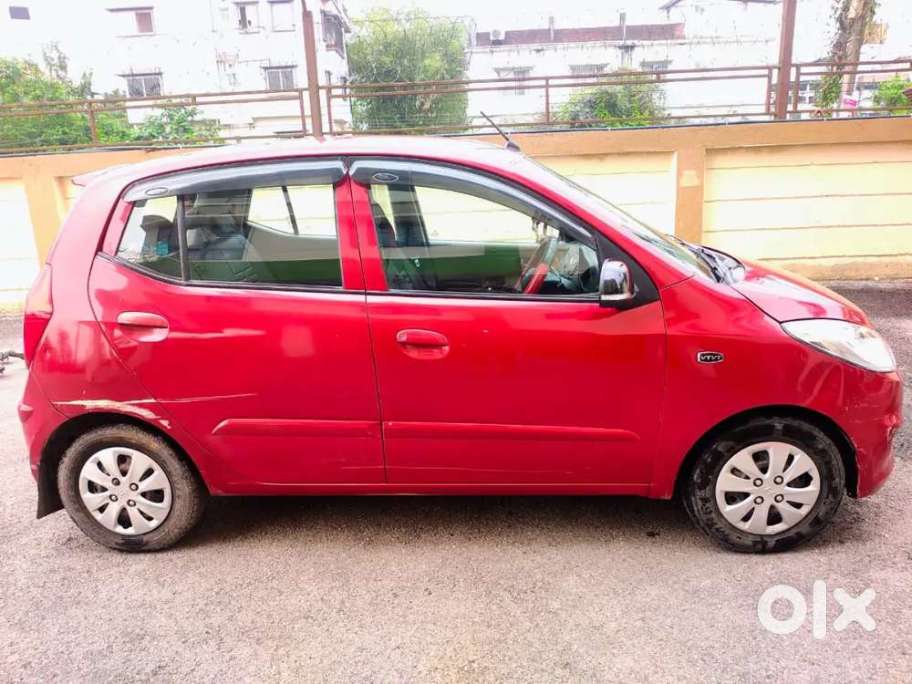 Well Maintained 1st Owner Car Is On Urgent Sale !!