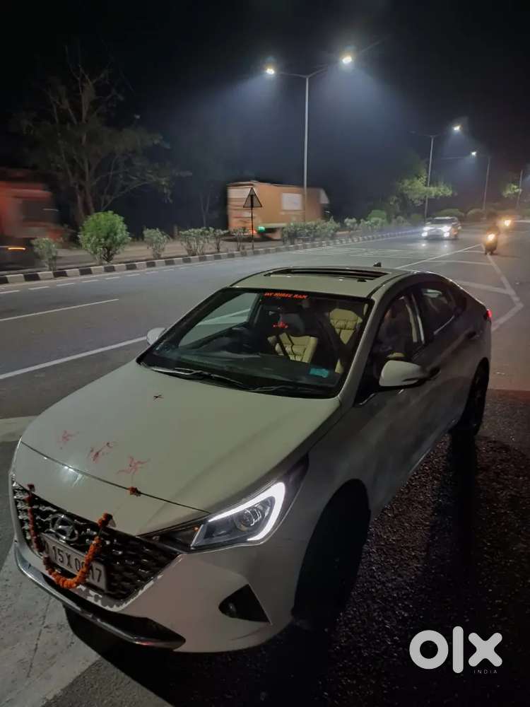 Hyundai Verna 2023 Car