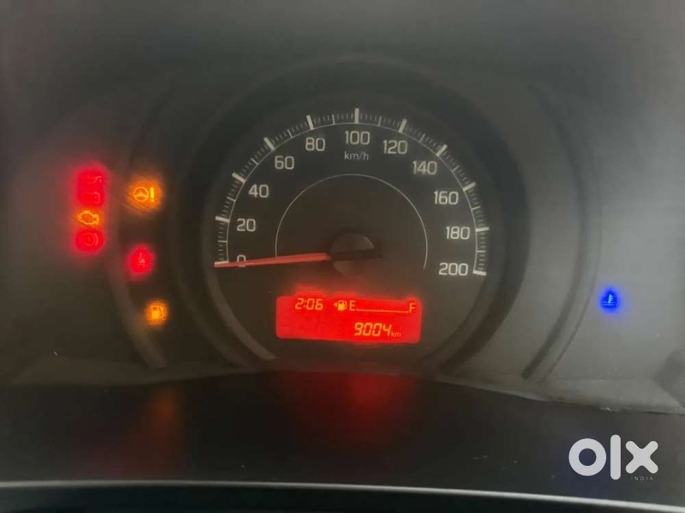 Maruti Suzuki Swift Lxi, 2019, Petrol