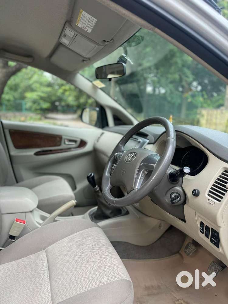 Toyota Innova 2.5 Vx 8 Str, 2014, Diesel