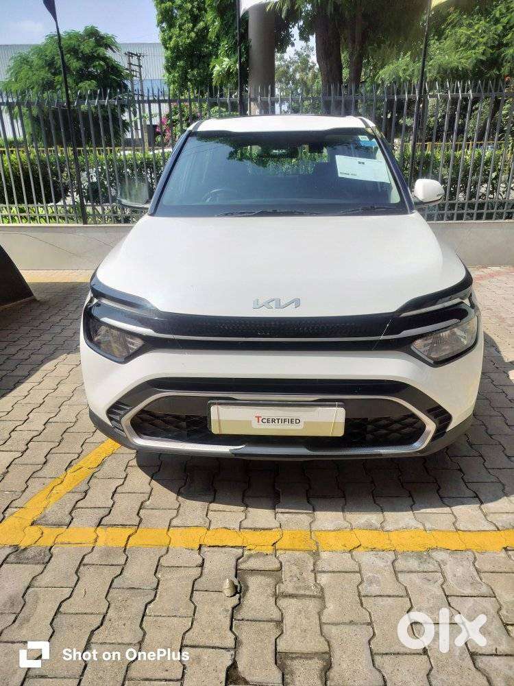Kia Carens G1.5 6mt Gravity, 2025, Petrol