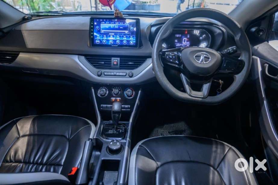 Tata Nexon 1.2 Revotron Xma Amt (s), 2023, Petrol