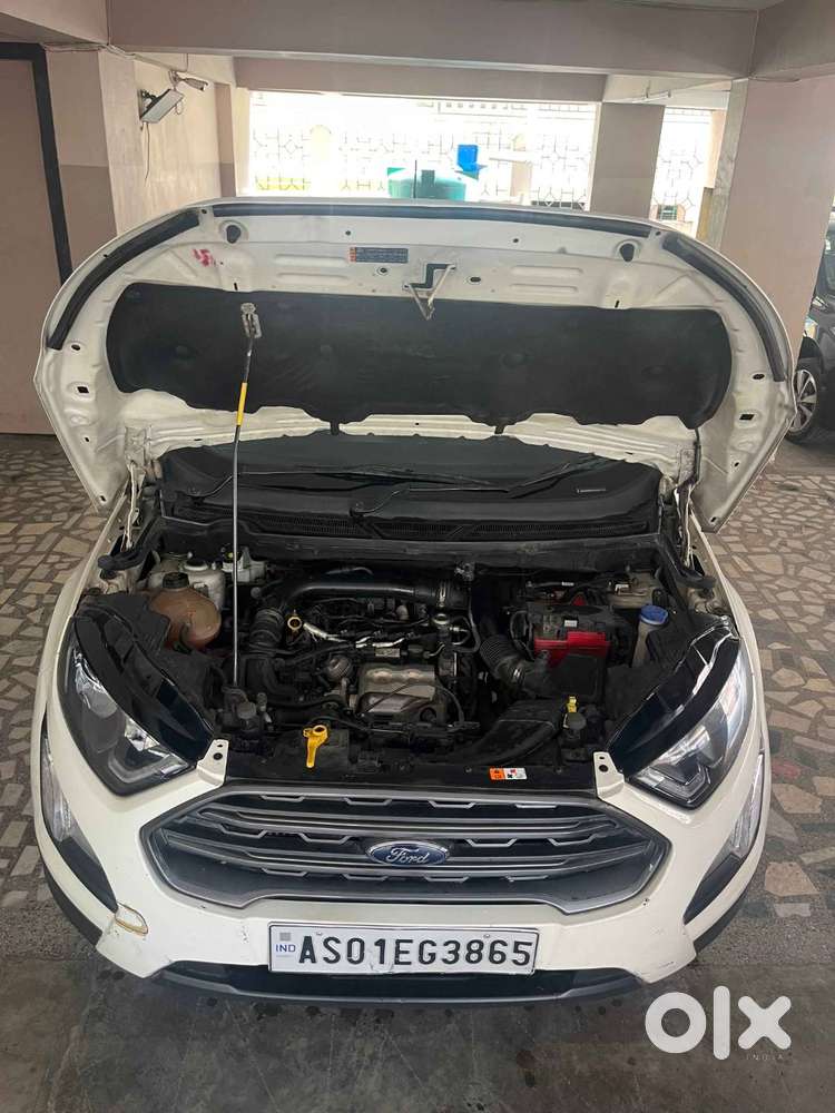 Most Powerful White Suv Best Performance Top Smooth Driving Experience