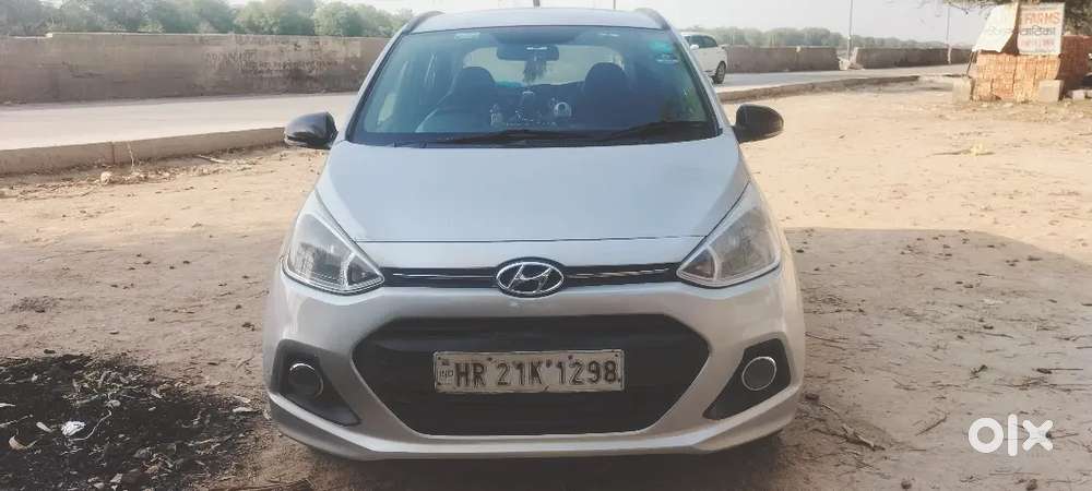 Selling My Grand I10 Asta