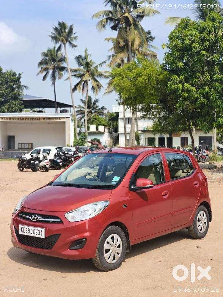 Hyundai I10 Sportz At, 2011, Petrol