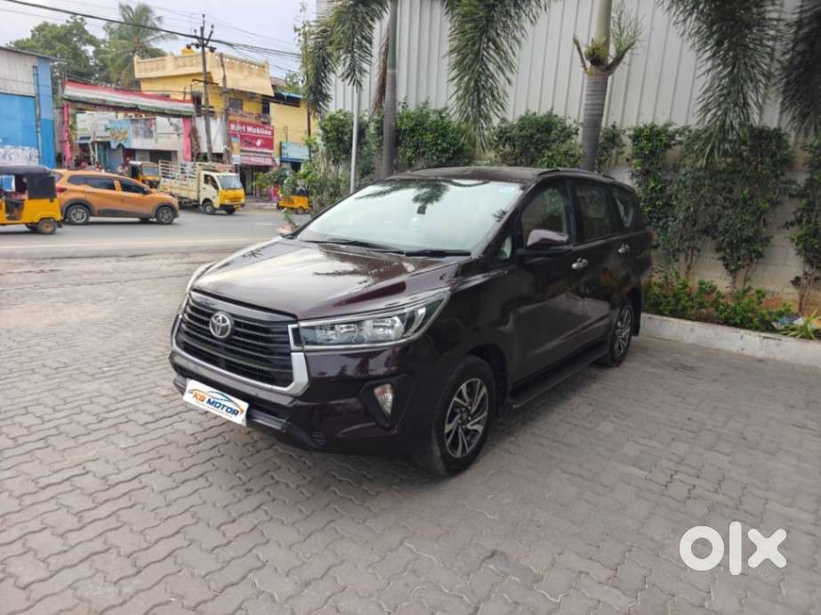 Toyota Innova Crysta 2.4 G Plus Mt 8 Str, 2021, Diesel