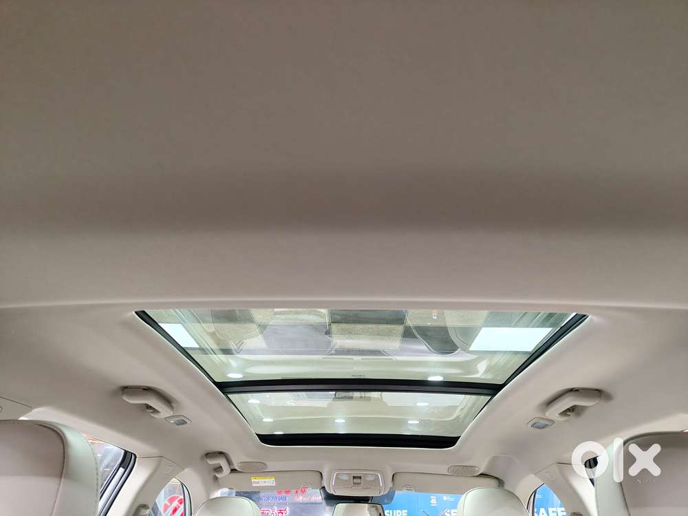 Mahindra Xuv700 2.0 Ax 7 Petrol At Luxury Pack Str, 2023, Petrol
