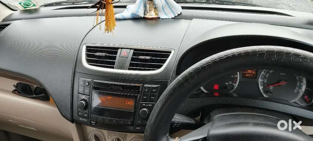 Maruti Suzuki Dzire 2017 Cng & Hybrids 80000 Km Driven