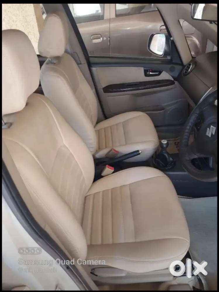 Excellent Condition Maruti Suzuki Sx4 2014 Cng.