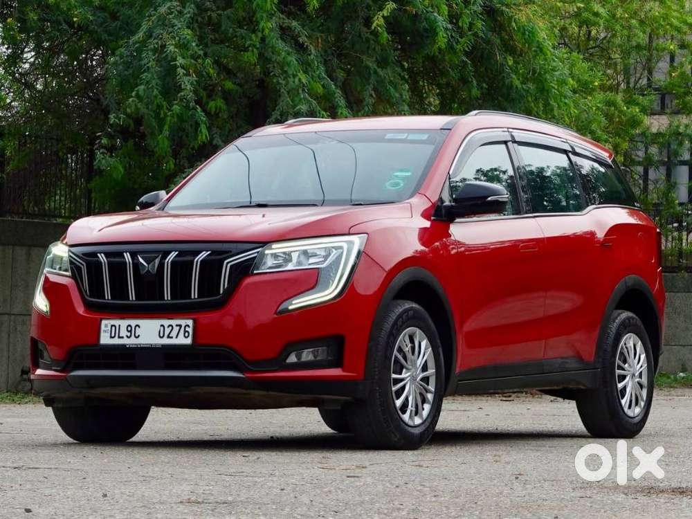 Mahindra Xuv700 2.0 Ax 3 Petrol Mt 5 Str, 2022, Petrol