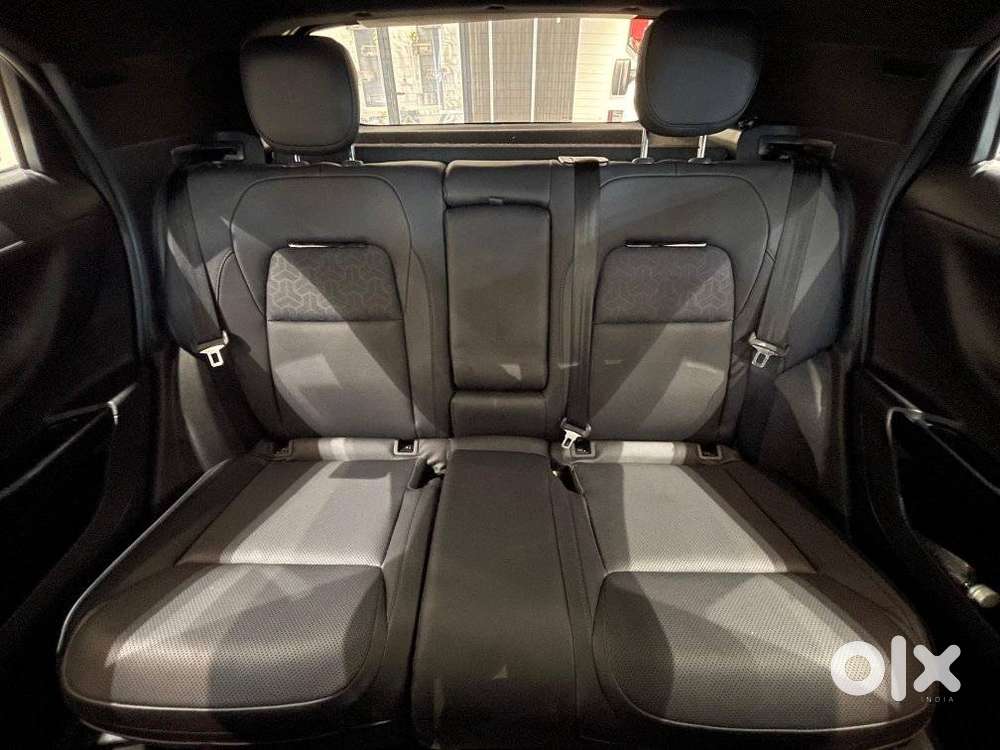 Tata Nexon Fearless Plus (ps)  1.2 Petrol Dca (adas), 2025, Petrol