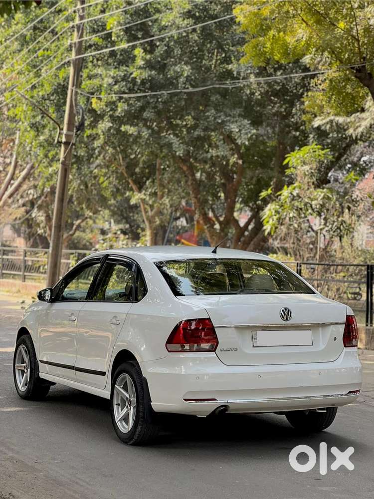Volkswagen Vento 1.6 Highline Plus 16 Alloy, 2016, Petrol