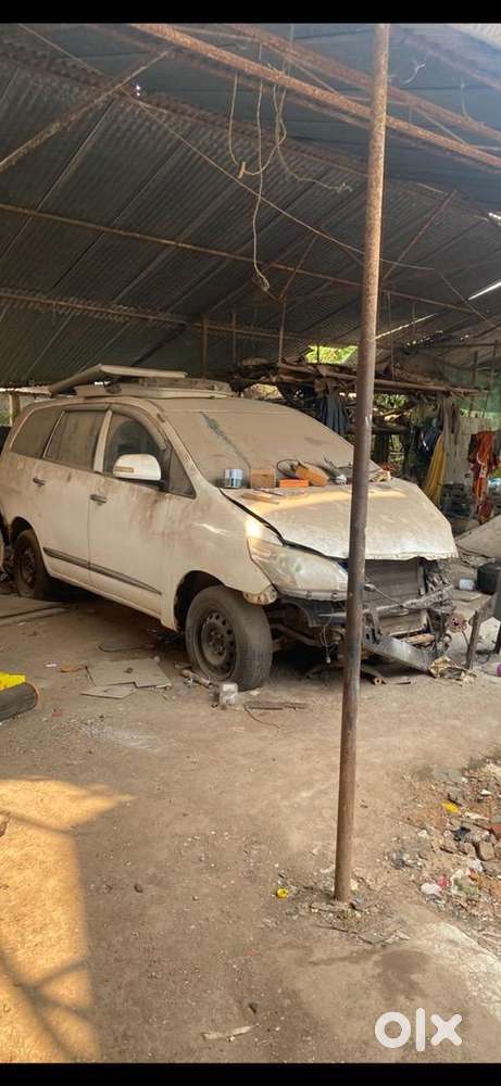 Toyota Innova 2009 Diesel 20000 Km Driven