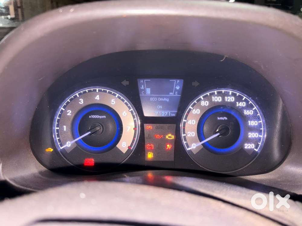 Hyundai Verna 2012 Petrol Well Maintained