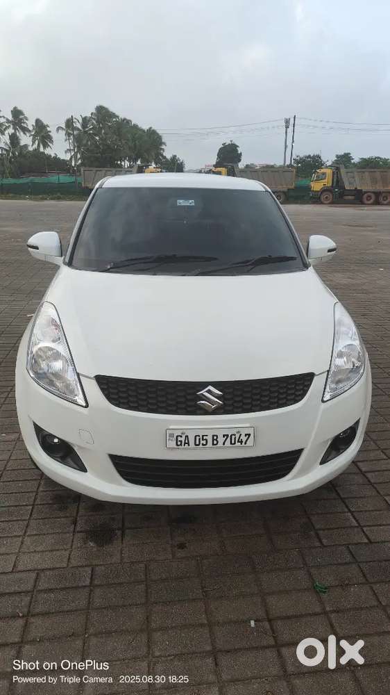 Maruti Suzuki Swift 2012 Petrol 117500 Km Driven