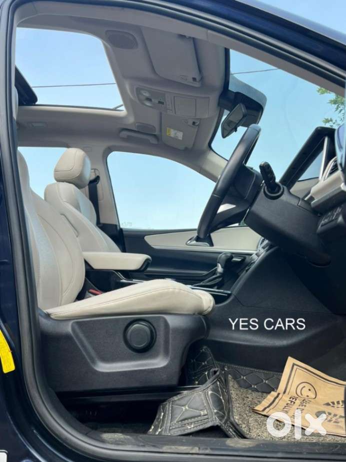 Mahindra Xuv700 2.2 Ax 7 Diesel At Luxury Pack Str, 2023, Diesel
