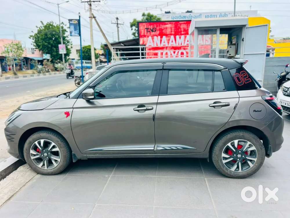 Maruti Suzuki Swift Zxi Plus Dual Tone, 2024, Petrol