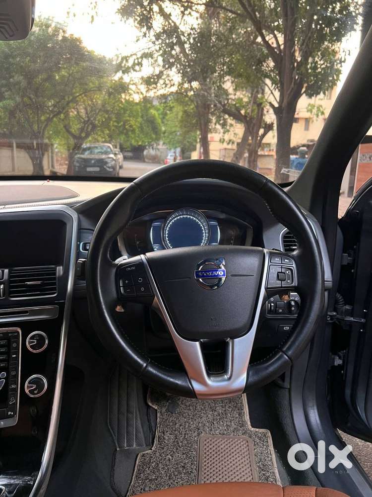 Volvo Xc60 D5 Awd 2016 Well Maintained