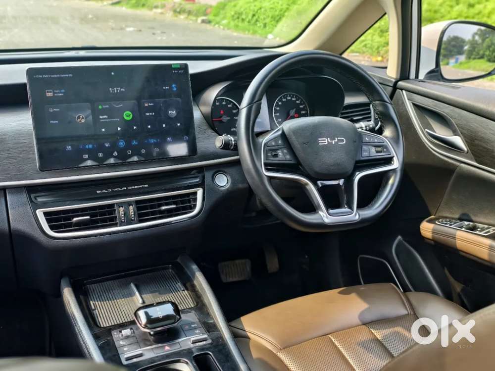 Byd Emax 7, 2024, Electric