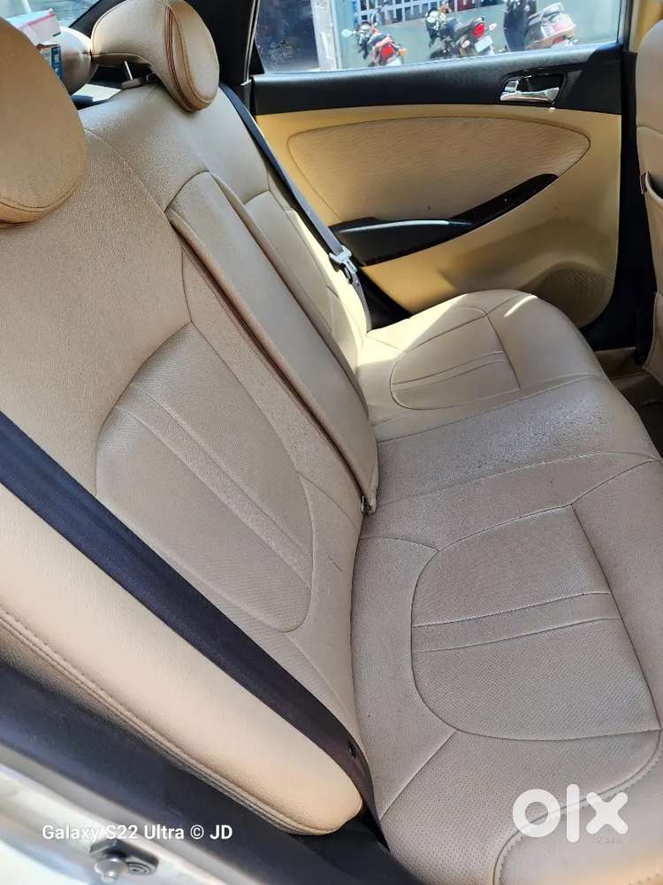 Hyundai Fluidic Verna 2015 Diesel 102000 Km Driven