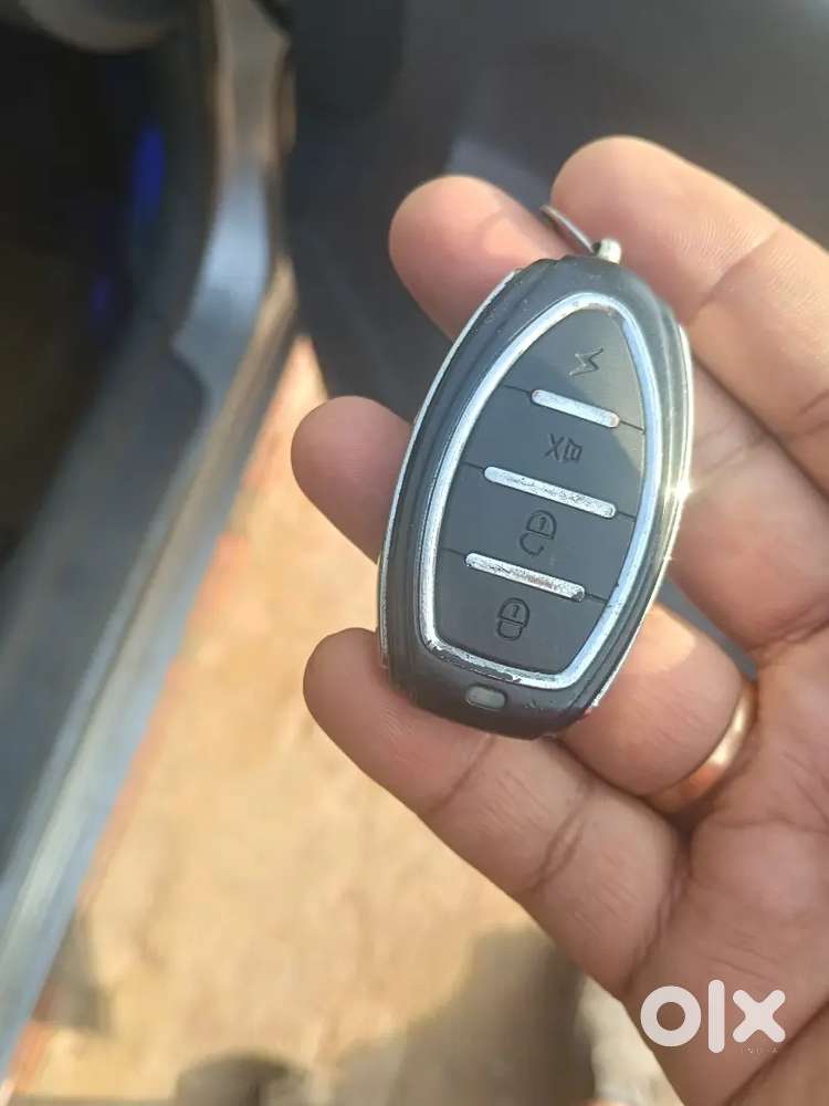 Hyundai Accent 2000 Well Maintained Documents Lapsed Price Fixed