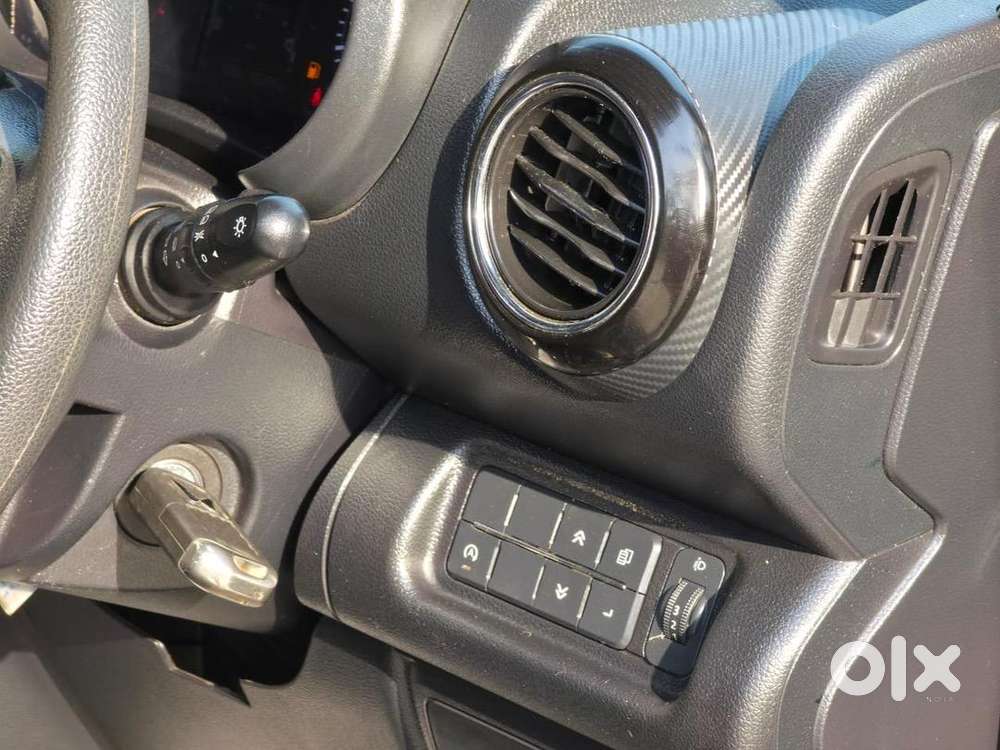 Mahindra Thar 2025 Diesel Well Maintained