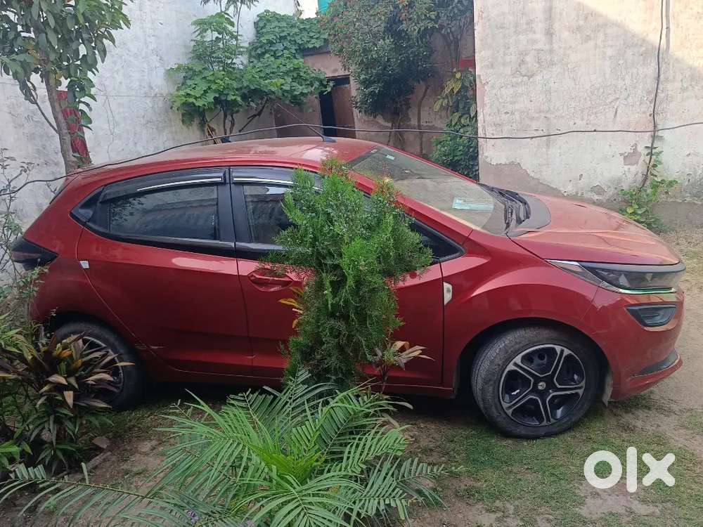 Tata Altroz 2023 Petrol Well Maintained