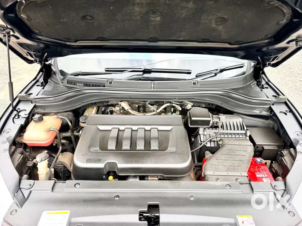 Mahindra Xuv700 2.2 Ax 7 Diesel At Luxury Pack Str, 2024, Diesel
